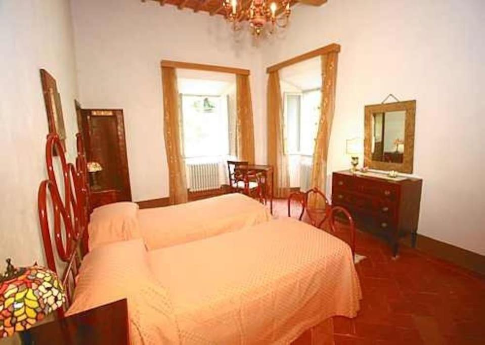 Villa Favolosa In Toscana Lucignano